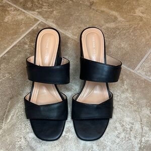 Vittorio Black Women's Sandals